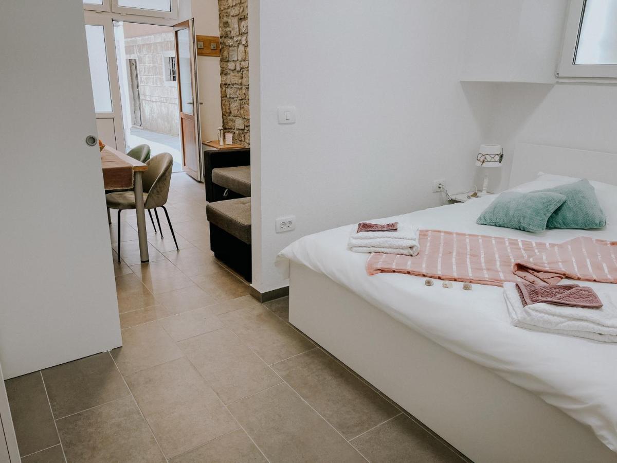 Labi'S Apartments Piran Exterior foto